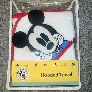 Mickey & Co 1998 vintage white Mickey Mouse Bath hooded baby/toddler towel NEW